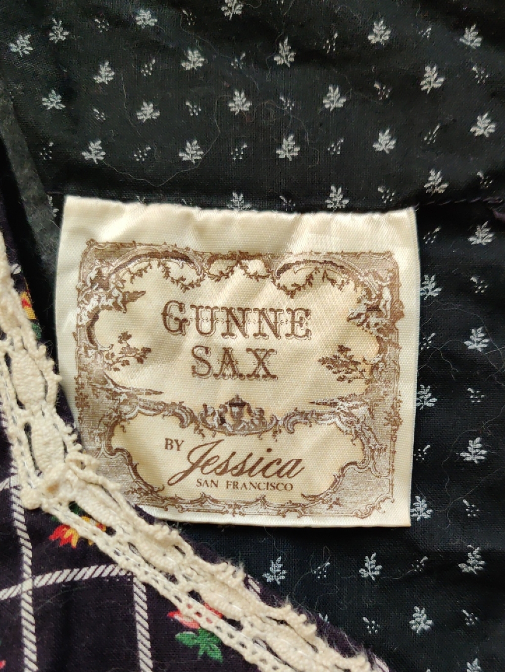 Gunne Sax 1970's Prairie Dress with Sweetheart Neckline Size XS/S - Picture 11 of 11